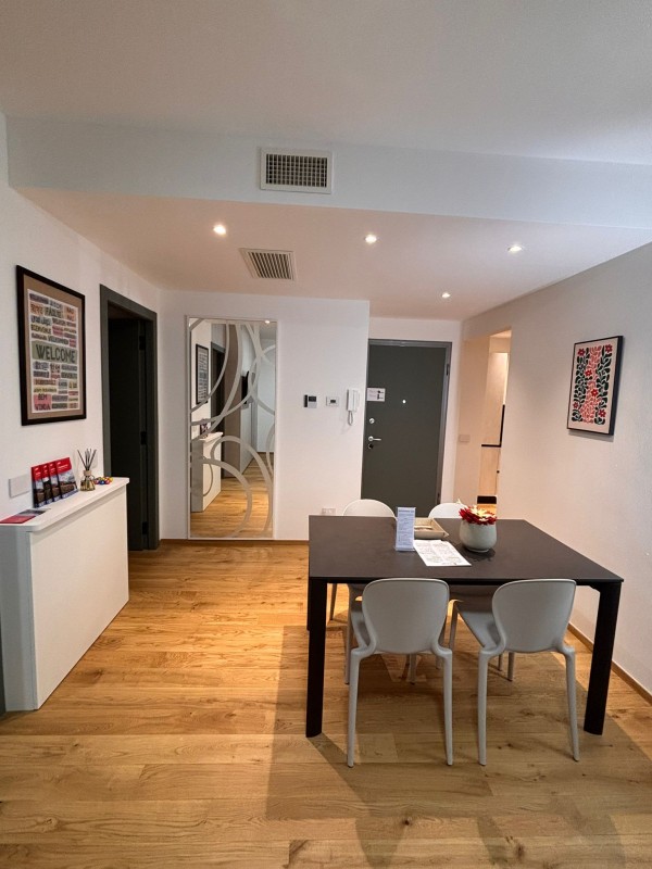 94f494d8 9073 4952 a45a 8dd65e25793c